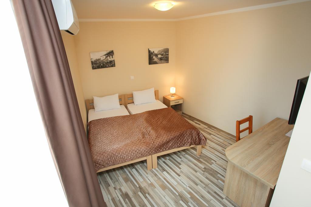 Hotel Hana Мостар Екстер'єр фото