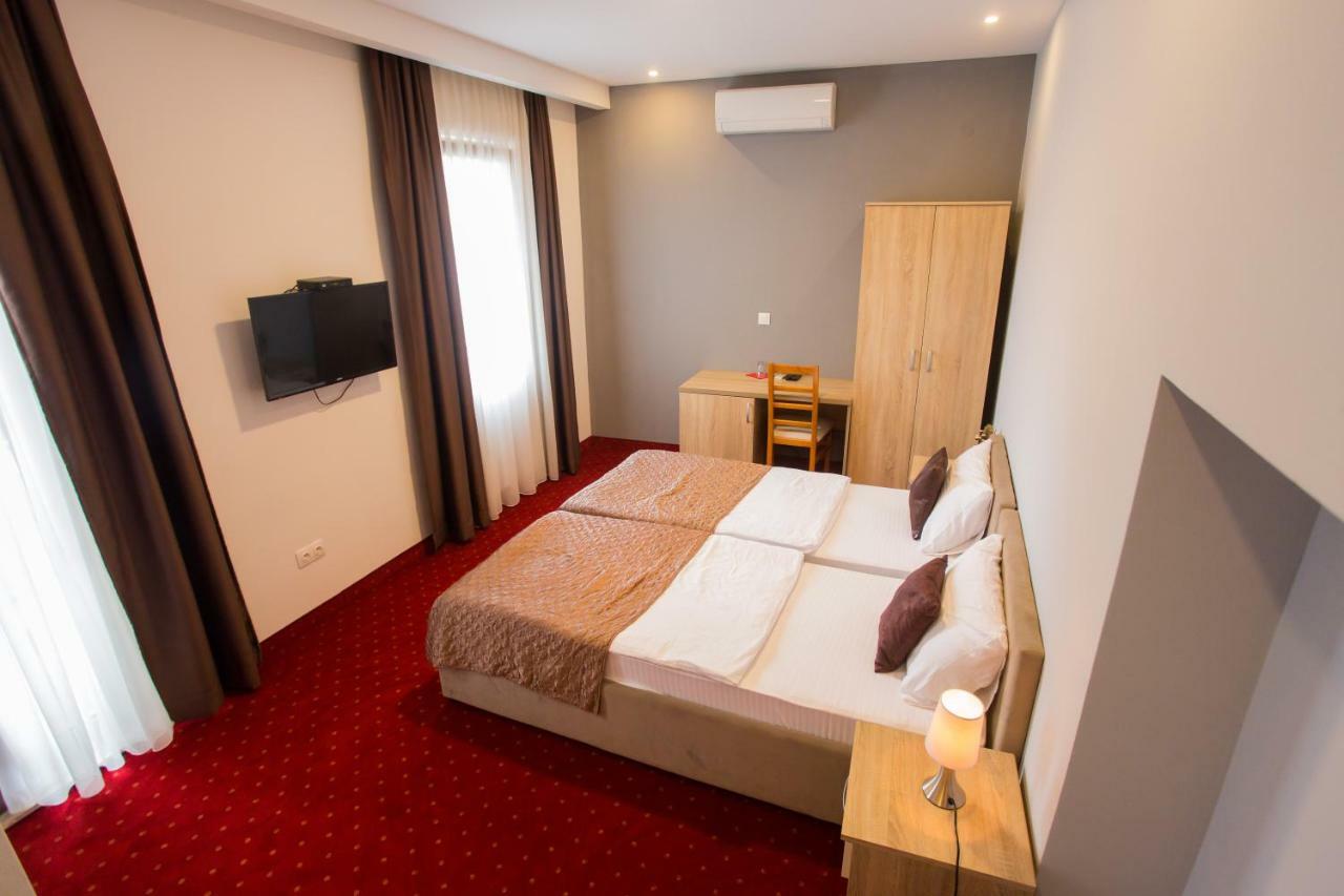 Hotel Hana Мостар Екстер'єр фото